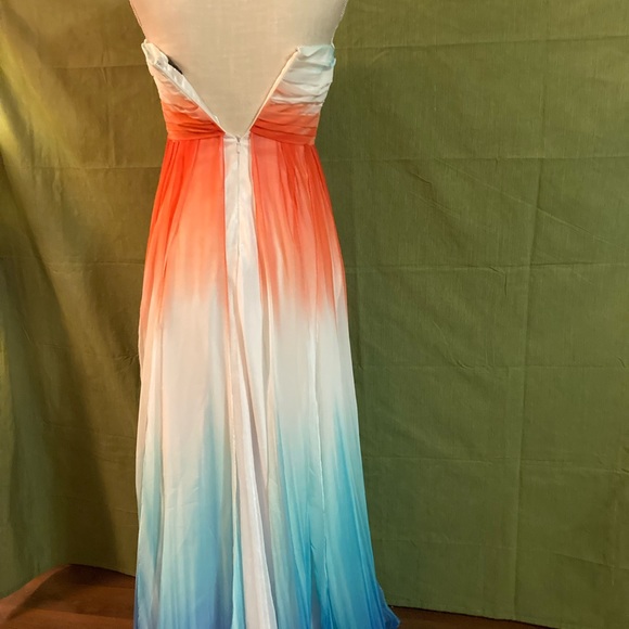 Red, white and blue by La Femme brand new condition size 2 - Picture 3 of 4